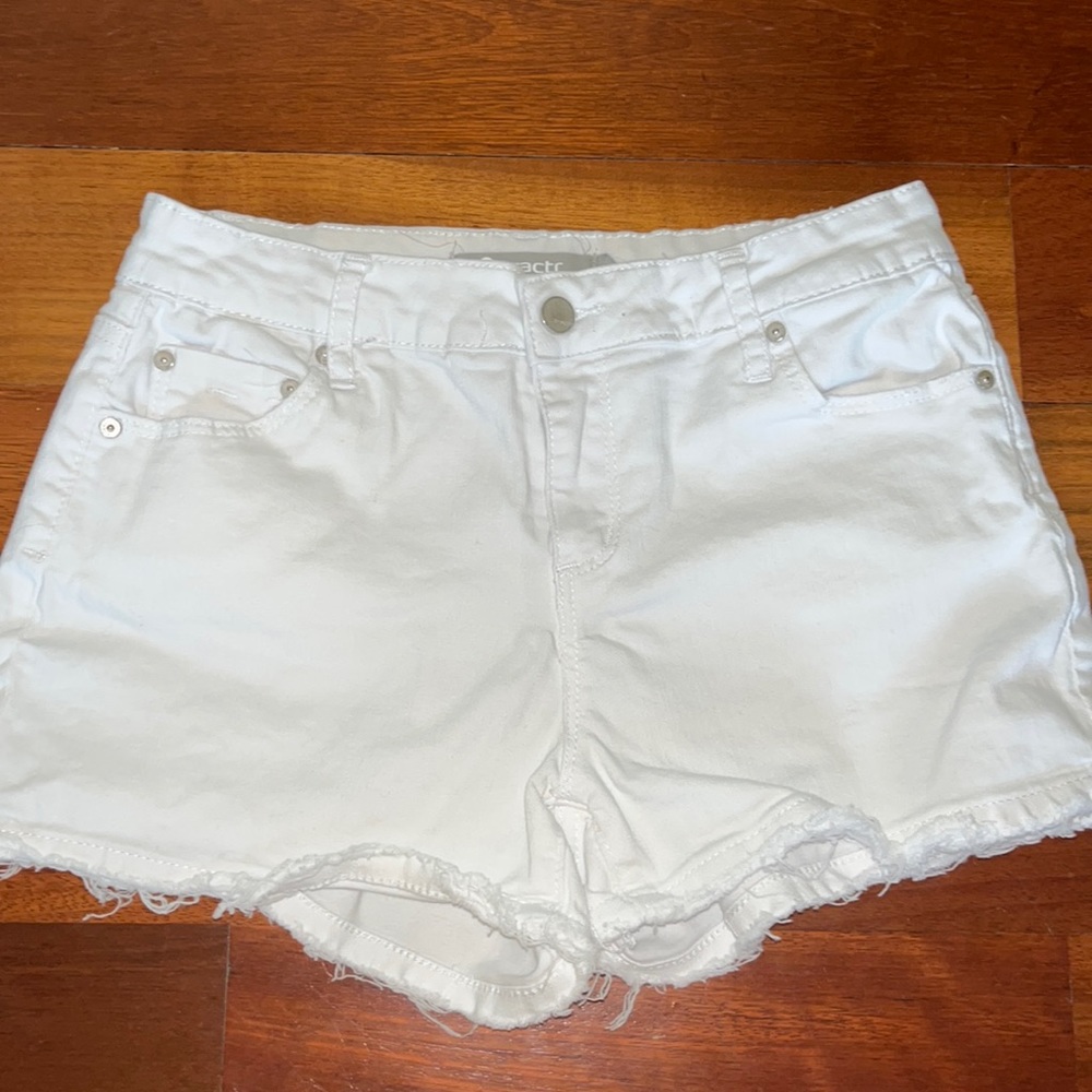 Tractr Jean Shorts